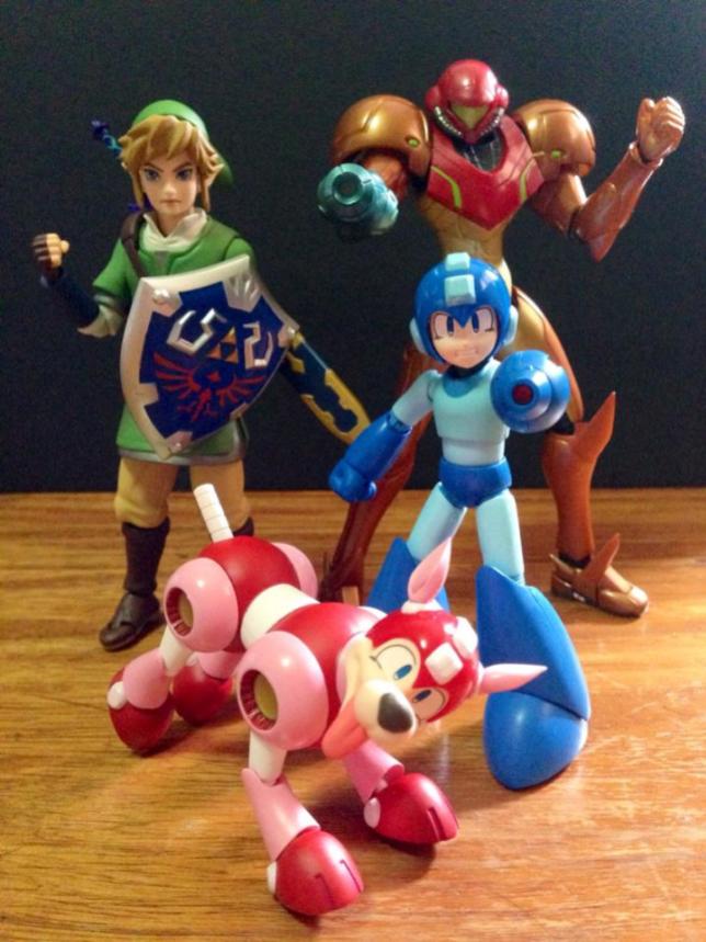 My Figma Link, Metroid and D-Arts Megaman taking a pose.
